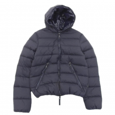 デュベティカ ネイビー×ブルー DIONISIO_mat ダウンジャケット 買取実績です。