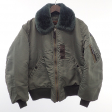 バズリクソンズ M13407 B-15D フライトジャケット 買取実績です。