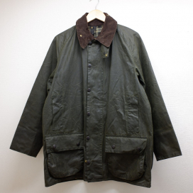 バブアーのビューフォート オイルドジャケットの買取実績です。
