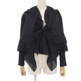 イッセイミヤケ　プリーツプリーズのPP91-J0696 ブラック ボレロジャケットの買取実績です。