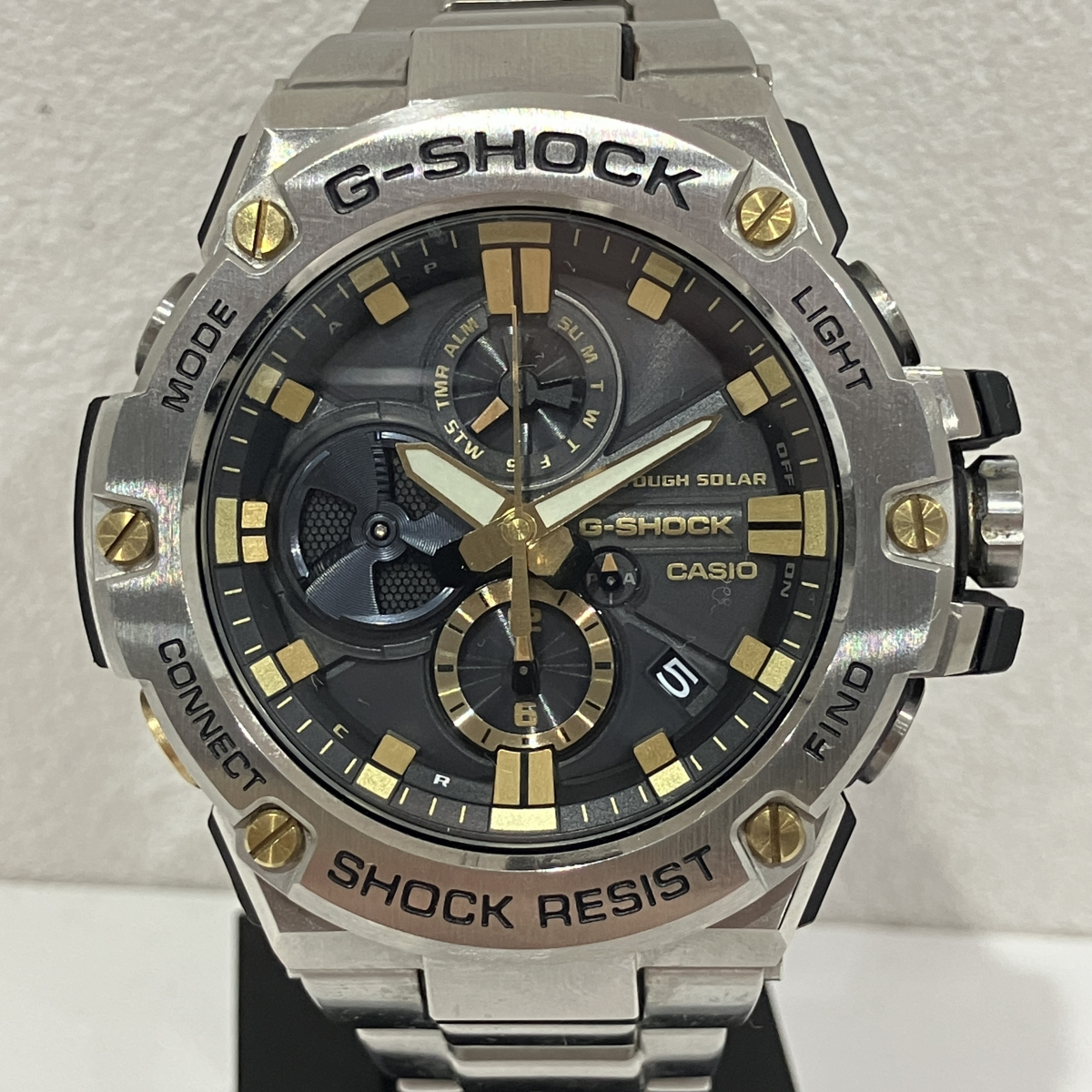 Gショック 腕時計お取引中です。 浜松入野でジーショックを買取。タフソーラー腕時計、GST-B100を買取