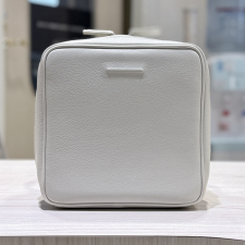 オブジェクツアイオー ホワイト ウィークエンド カメラバッグ ラージ 買取実績です。