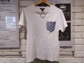 ルイヴィトンのRW221J UOL FMTS16 モノグラムポケット クルーネックTシャツの買取実績です。