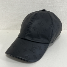ルイヴィトン ブラック モノグラムシャドウ キャップ M76581 買取実績です。