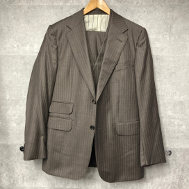 ダンヒルのウールシルクカシミヤ BELGRVIA ストライプ3Pスーツ 922D35 31WRDIの買取実績です。