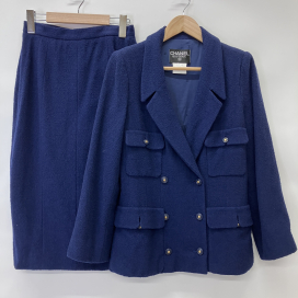 シャネルの95年製 ココマークボタン ツイード ダブルブレスト セットアップ P05801 V04346の買取実績です。