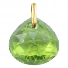 マリーエレーヌドゥタイヤック 22KYG ペリドット ブリオレット ペンダントトップ 7.6ct 買取実績です。