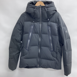 デサントのオルテライン 水沢ダウン マウンテニア ダウンジャケット DIA367OUの買取実績です。