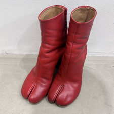 メゾンマルジェラ レッド S58WU0260 22 TABI 足袋ブーツ 買取実績です。