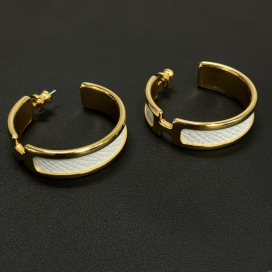 エルメスのヴォー・エプソン オランプピアスの買取実績です。