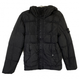 ストーンアイランドのブラック ガーメントダイ リサイクルナイロン ダウンジャケット 691541223の買取実績です。