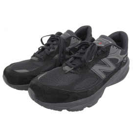 ニューバランスのU990BB6 トリプルブラック V6 スニーカーの買取実績です。