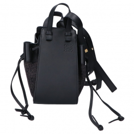 ロエベのA538V07X11 ハンモックドローストリングミニバッグの買取実績です。