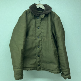 フリーホイーラーズのカーキ 2231005 N-1 デッキジャケット の買取実績です。