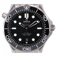 オメガ 210.30.42.20.01.001 シーマスターダイバー300M コーアクシャル 買取実績です。