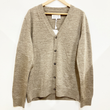 メゾンマルジェラ ブラウン エルボーパッチ Vネックカーディガン S50HP0012 買取実績です。