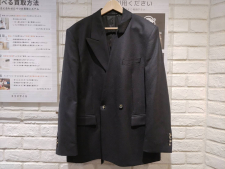 マリナイー FW25-0089-999 BACK JACK オリガミブレザー 買取実績です。