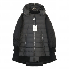 モンクレール D29544938785 BLOIS ブロワ ダウンジャケット 買取実績です。