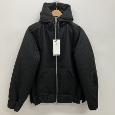 サカイ 24-03478M ブラック チョークストライプ ジャケット 買取実績です。