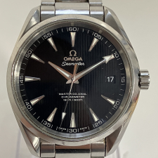 オメガ 青文字盤 シーマスター アクアテラ 自動巻き時計 231.10.42.21.03.003 買取実績です。