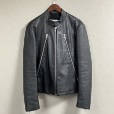 メゾンマルジェラ S50AM0347 ブラック ゴートレザー 5ZIP LEATHER JACKET  八の字ライダースジャケット 買取実績です。