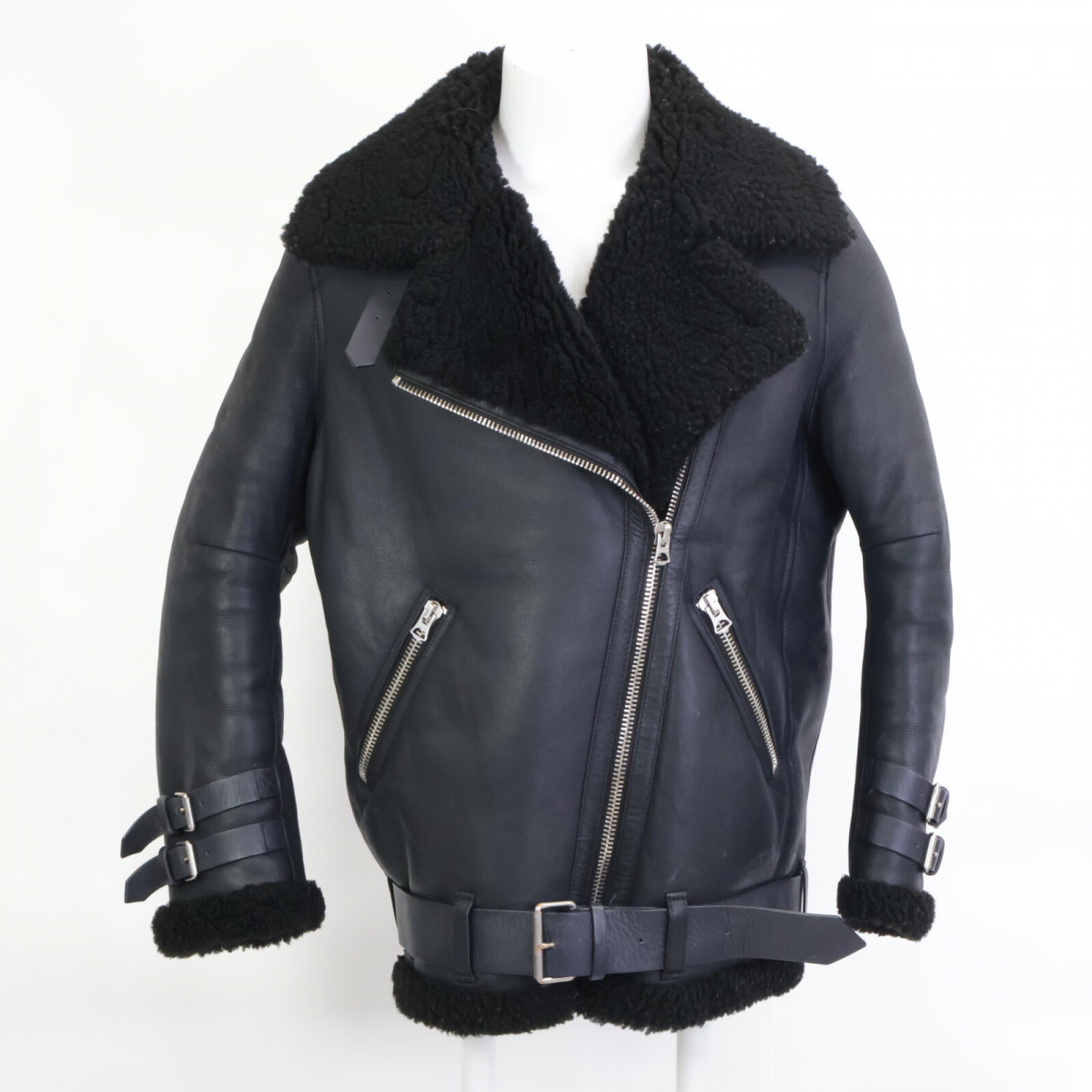 【美品】アクネストゥディオス　ブラック レザー ライダースジャケット ムートン アクネストゥディオズを横浜元町で買取。2017AWコレクションのムートン