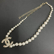 シャネル B25 ラインストーン ココマーク パールネックレス 買取実績です。