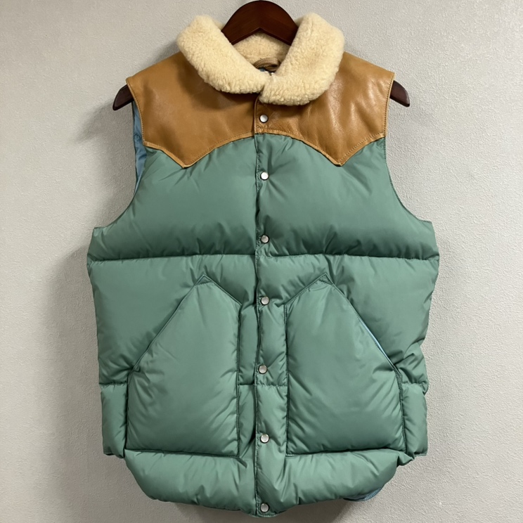 みmiller 風景フォトプリント ダウンベスト ヴィンテージ 馬柄 ミラー