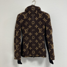 ルイヴィトン ブラウン モノグラムボア ジップアップ パーカー ジャケット RW212B 買取実績です。