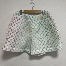 ルイヴィトン ホワイト モノグラムグラディエント メッシュ ハーフパンツ 買取実績です。