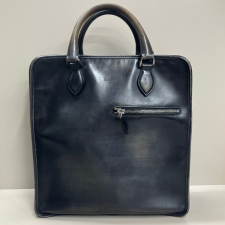 ベルルッティ マダムオルガ期ショッピングアンジュールレザー2WAYバッグ 買取実績です。