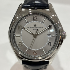 ヴァシュロンコンスタンタン シルバー文字盤 フィフティーシックス 自動巻き時計 X46A2020 買取実績です。