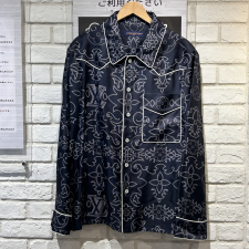 ルイヴィトン 24年製 1AFWSI/RM242M MRR HRS80W プリントロングスリーブ シルクパジャマオーバーシャツ 買取実績です。