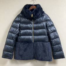 ヘルノ PI001933D12017Z ネイビー COMBI DOWN ダウンジャケット 買取実績です。