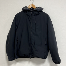 モンクレール 23AW I20911A00037 ブラック ダウンジャケット ITON 買取実績です。