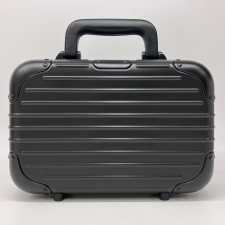 リモワ ブラック クロスボディバッグ16 930.90.002 買取実績です。