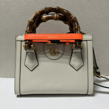 グッチ 655661 アイボリー バンブー ダイアナレザー 2WAYハンドバッグ 買取実績です。