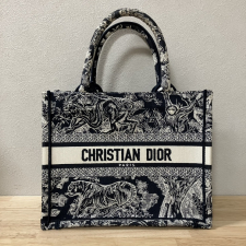 ディオール トワル ドゥ ジュイ スモール ブックトート 買取実績です。