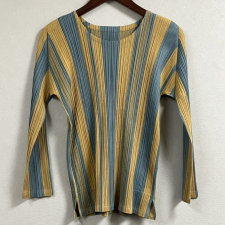 イッセイミヤケ　プリーツプリーズ PP51-JK514 ブルー イエロー ストライプ プリーツカットソー 買取実績です。