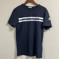 モンクレール 21年製 MAGLIA ネイビー ロゴワッペン クルーネックTシャツ 買取実績です。
