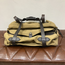 自由が丘でフィルソンを買取。ラギッドツイルを使用したダッフルバッグを買取りました。状態は綺麗な状態の中古美品です。