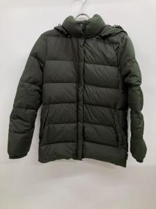 モンクレール 49353 カーキ ダウンジャケット 買取実績です。