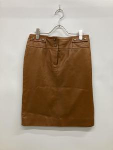 セリーヌ ブラウン レザー スカート 買取実績です。