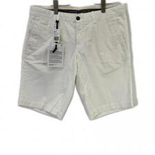 モンクレール 18年製 ホワイト PANTALONE BERMUDA ハーフパンツ 買取実績です。