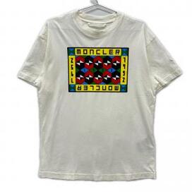 モンクレールの21年 ジーニアス 1952 マルチカラーロゴ Tシャツの買取実績です。