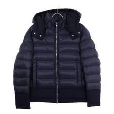 モンクレール RIOM ネイビー ダウンジャケット 買取実績です。