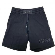 モンクレール 22年 ブラック PANTALONE CORTO ハーフパンツ 買取実績です。