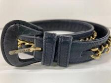 シャネル ネイビー ゴールド金具 レザー チェーン ベルト 買取実績です。
