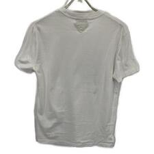プラダ UJN639 19年 ホワイト Acronyms プリントTシャツ 買取実績です。
