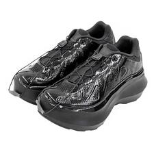 宅配でサロモンを買取。×COMME des GARCONS 26SS 454516 XT-WHISPER Void Platform オールブラック プラットフォームミッドソール トレイルスニーカーを買取りました。状態は綺麗な状態の中古美品です。